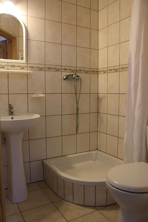 Pod Zaglami Apartment Pobierowo Exterior photo