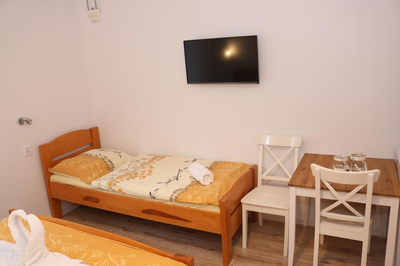 Pod Zaglami Apartment Pobierowo Exterior photo